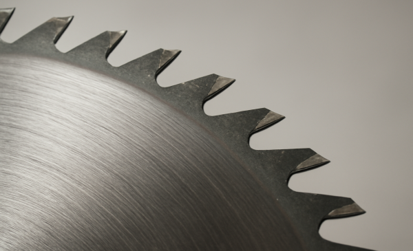 Batman da testere değişimi